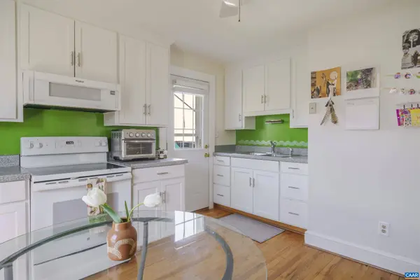 1147 MERIWETHER ST, Charlottesville, VA 22902