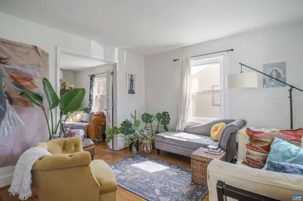 1147 MERIWETHER ST, Charlottesville, VA 22902