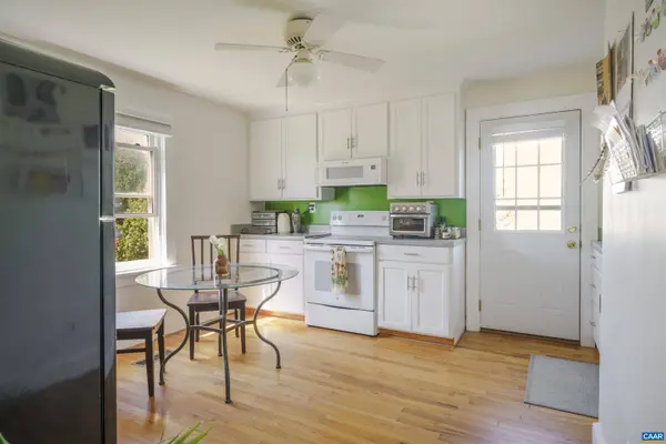 1147 MERIWETHER ST, Charlottesville, VA 22902