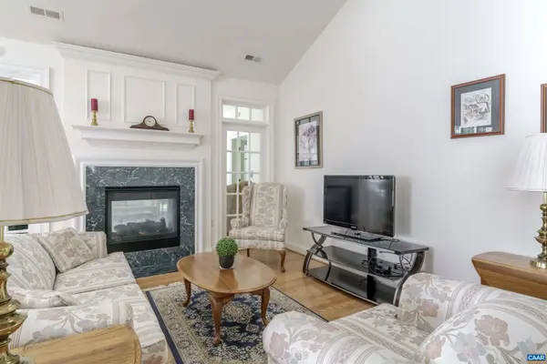 5527 STONEGATE LN, Crozet, VA 22932