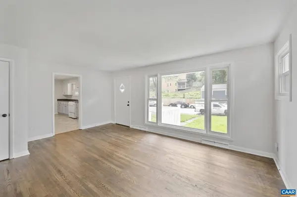 2552 WOODLAND DR, Charlottesville, VA 22903