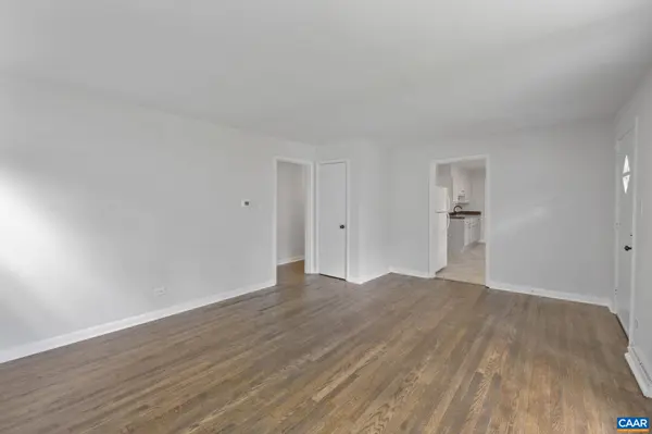 2552 WOODLAND DR, Charlottesville, VA 22903