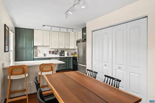 1219 VILLA LN #F, Charlottesville, VA 22903