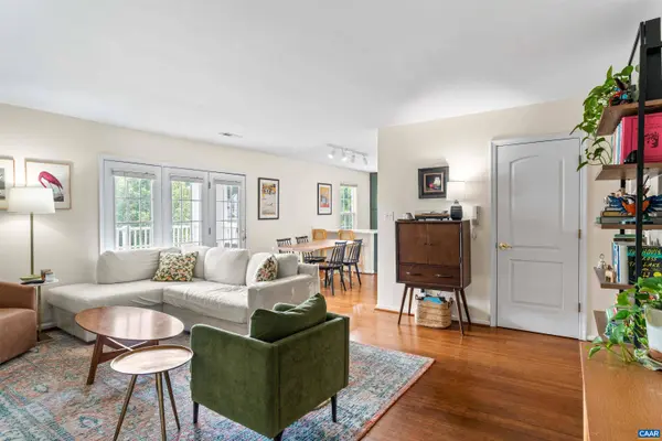 1219 VILLA LN #F, Charlottesville, VA 22903