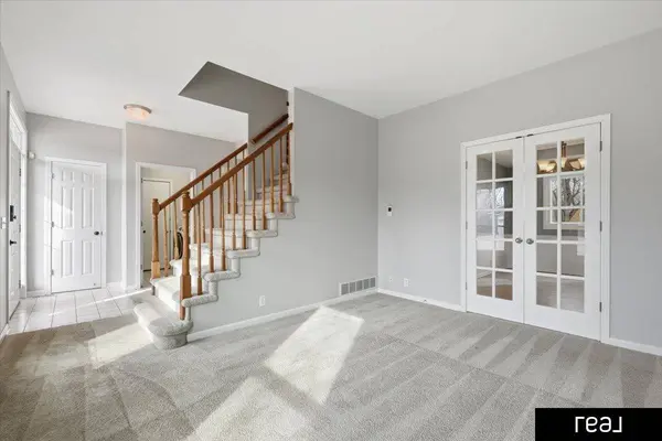 2602 Tulip Lane, Bellevue, NE 68147