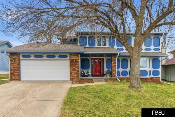 12908 S 29th Avenue, Bellevue, NE 68123