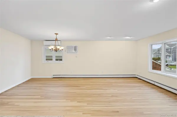 2470 Horace CT, Bellmore, NY 11710