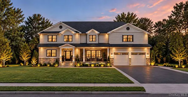 25 Seaman Neck RD