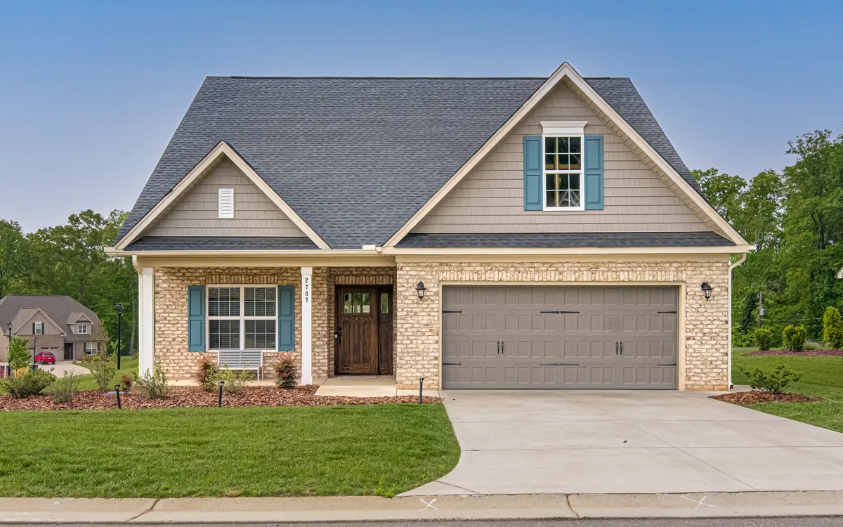 2707 Cottage Hill Ln, Winston-salem, NC 27106-6554