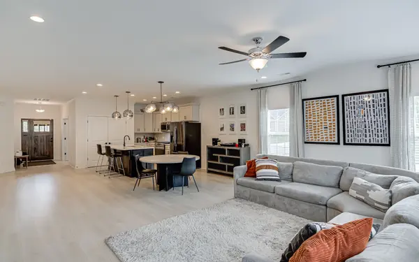 2707 Cottage Hill Ln, Winston-salem, NC 27106-6554