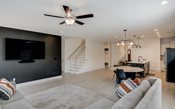 2707 Cottage Hill Ln, Winston-salem, NC 27106-6554