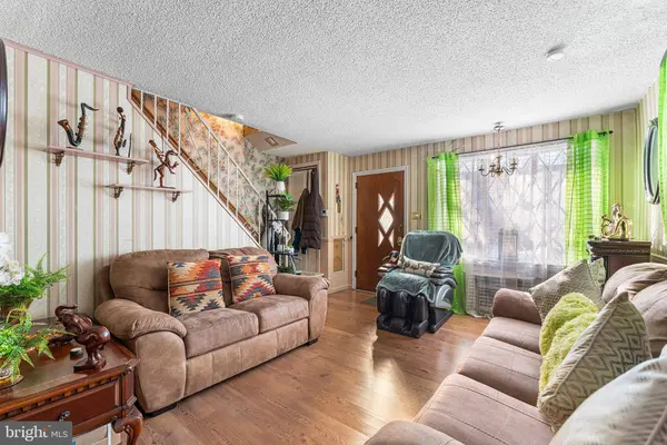 328 COOPER AVE, Oaklyn, NJ 08107