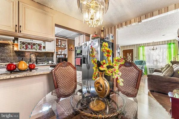 328 COOPER AVE, Oaklyn, NJ 08107