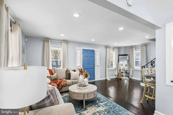 14 NICHOLSON RD, Mount Ephraim, NJ 08059