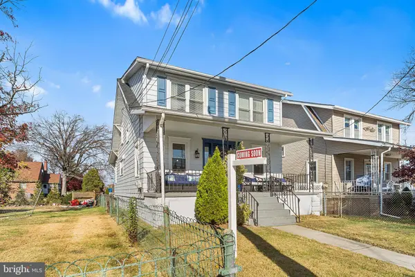 14 NICHOLSON RD, Mount Ephraim, NJ 08059