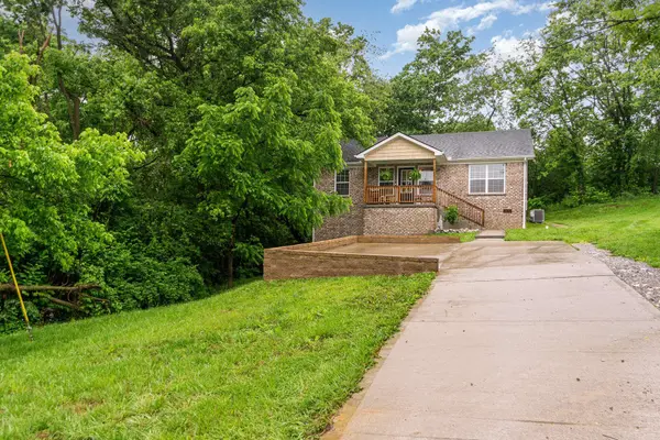 401 Douglas Court, Richmond, KY 40475