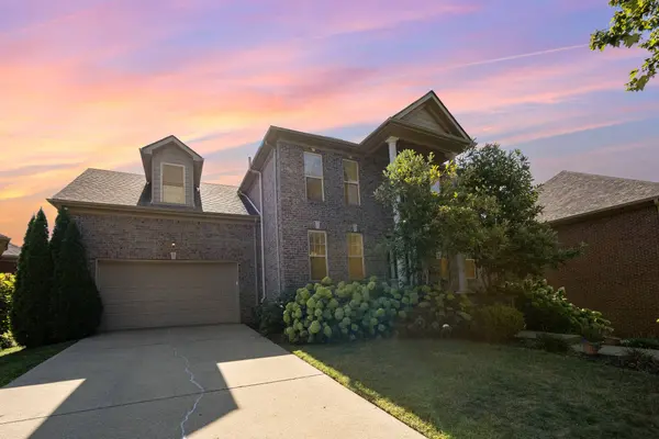 2209 Barnwell Lane, Lexington, KY 40513