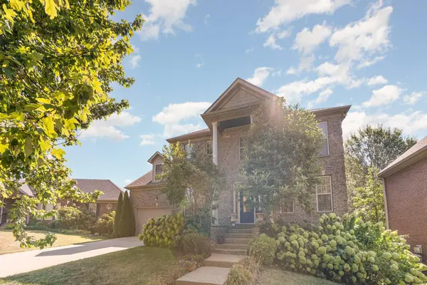 2209 Barnwell Lane, Lexington, KY 40513