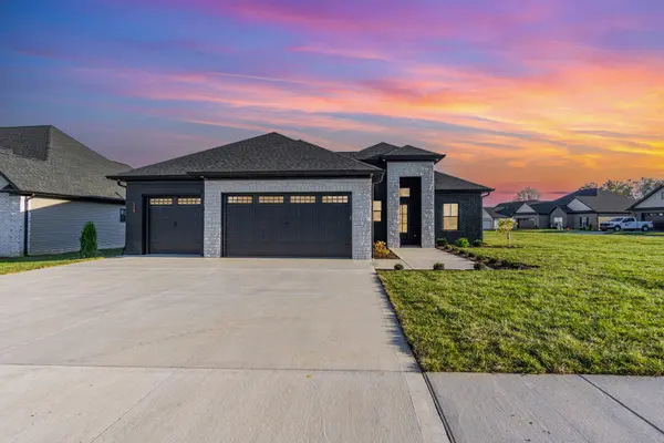 129 Peoples Meadow, Nicholasville, KY 40356