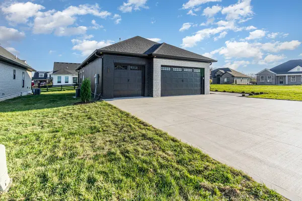 129 Peoples Meadow, Nicholasville, KY 40356