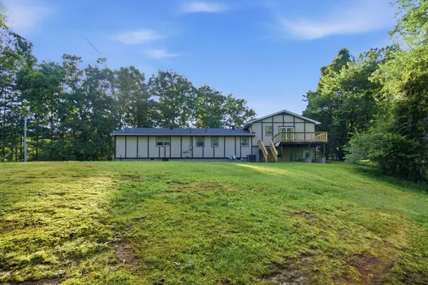 70 Resurrection Road, Beattyville, KY 41311