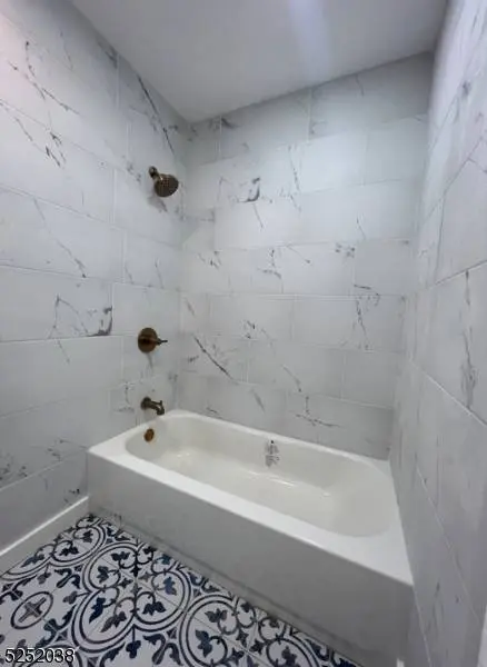 111 Spring St7Moran #2, Newton Town, NJ 07860
