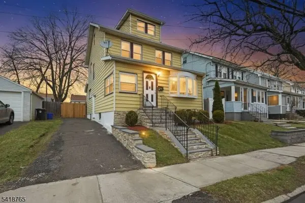 23 VARSITY RD, Newark City, NJ 07106