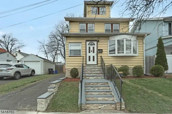 23 VARSITY RD, Newark City, NJ 07106