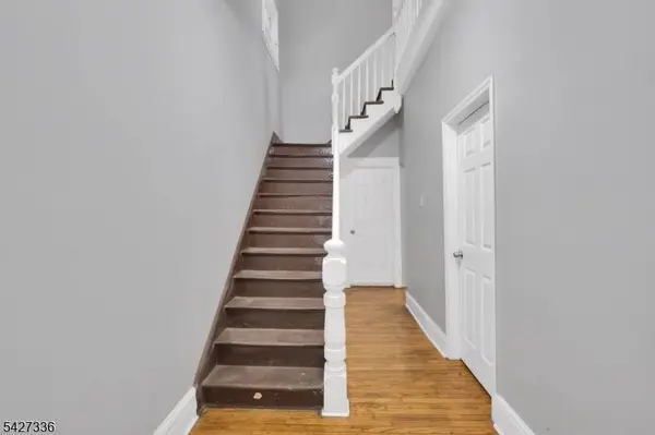 106 S 11Th St, Newark City, NJ 07107