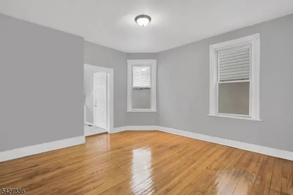 106 S 11Th St, Newark City, NJ 07107