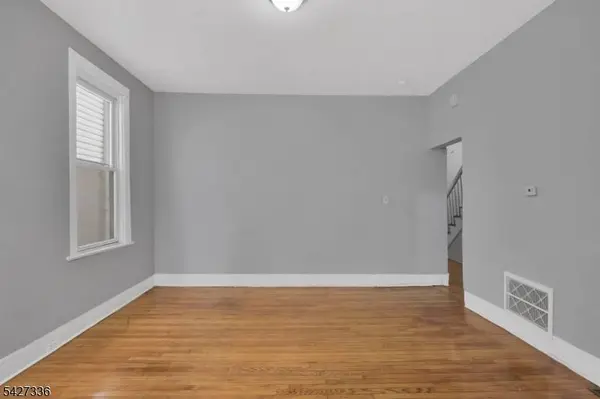 106 S 11Th St, Newark City, NJ 07107