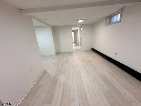 36 Monroe St, Newark City, NJ 07105