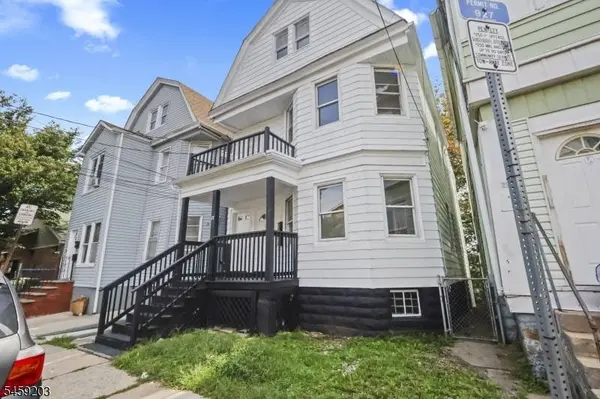 27 Triton Ter, Newark City, NJ 07104