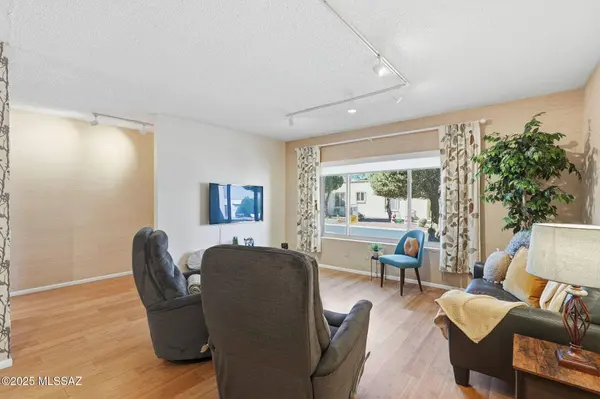 1250 N Tracy AVE, Tucson, AZ 85715