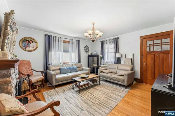 24 Robertson RD, West Orange, NJ 07052