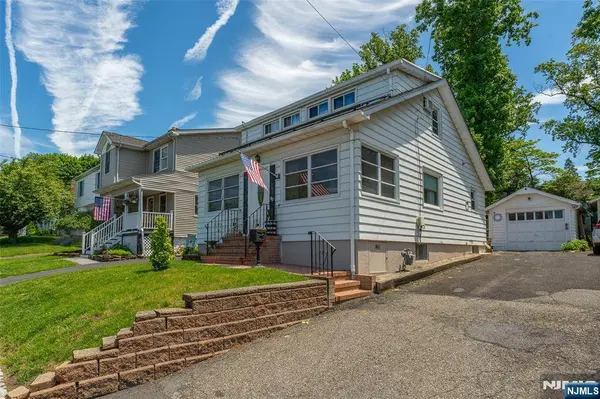 24 Robertson RD, West Orange, NJ 07052