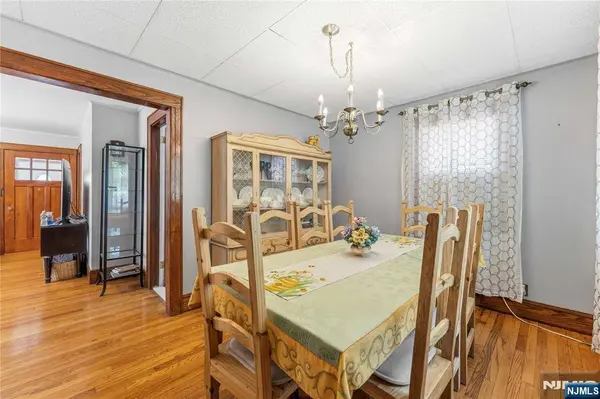 24 Robertson RD, West Orange, NJ 07052