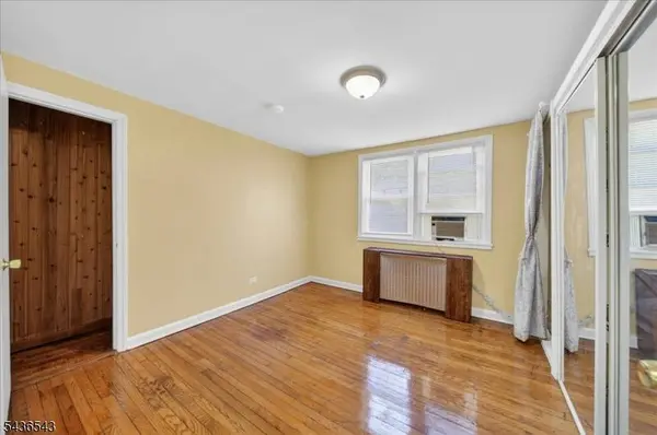 513 Brooklawn Ave #B-1, Roselle Boro, NJ 07203
