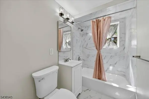 513 Brooklawn Ave #B-1, Roselle Boro, NJ 07203