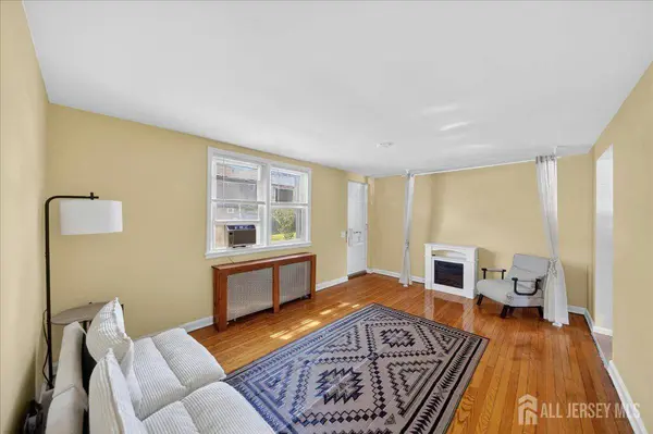 513 Brooklawn AVE #B1, Roselle, NJ 07203