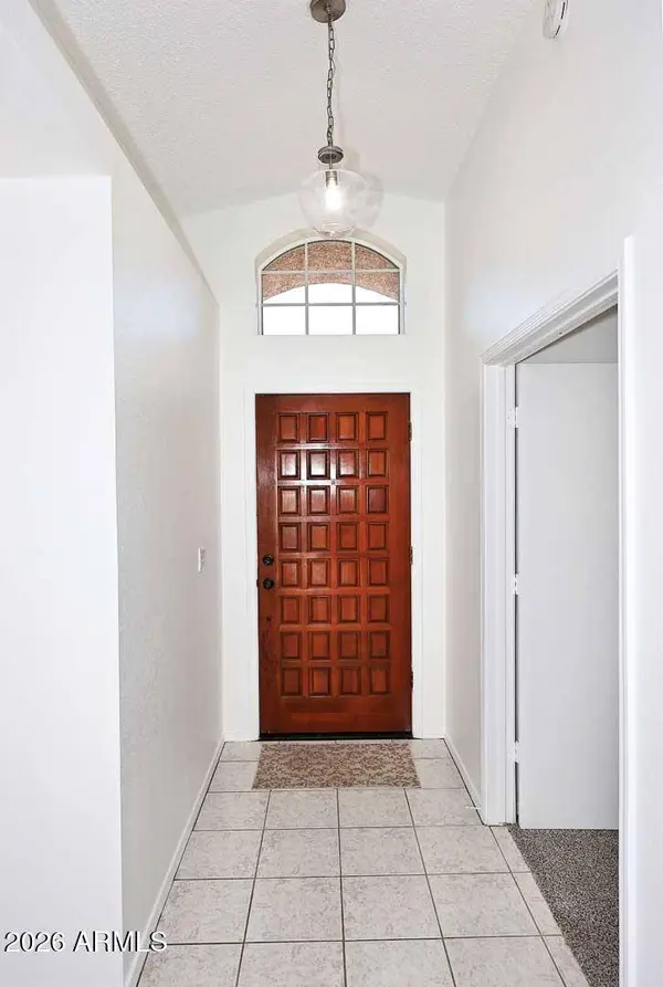 912 E Annette Drive, Phoenix, AZ 85022
