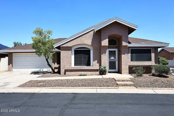 912 E Annette Drive