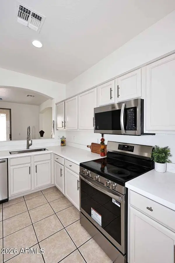 3366 E PACKARD Drive, Gilbert, AZ 85298
