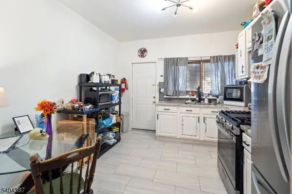 1111 12Hampton Pl, Elizabeth City, NJ 07201