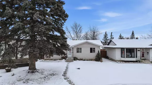 67 Margate PL NE, Calgary, AB T2A3E4