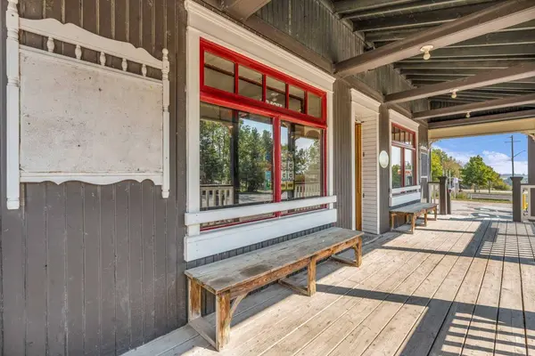 5204 579 Highway W, Rural Mountain View County, AB T0M2E0