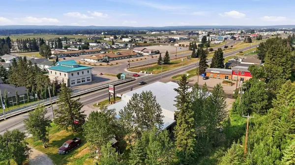 586 Main ST, Sundre, AB T0M1X0