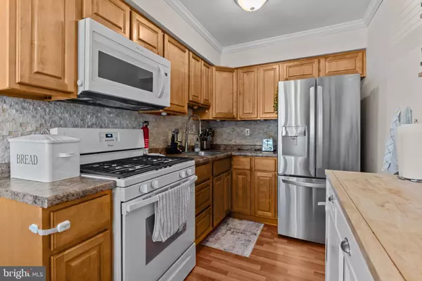 3268 TARA RD, Philadelphia, PA 19154