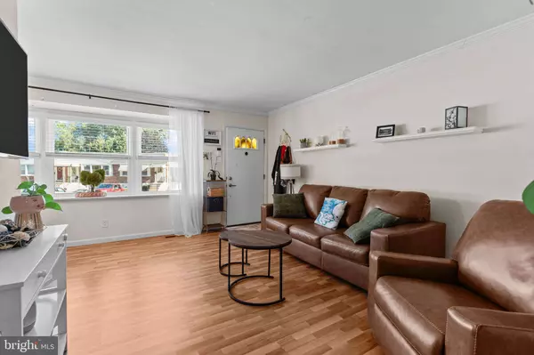 3268 TARA RD, Philadelphia, PA 19154