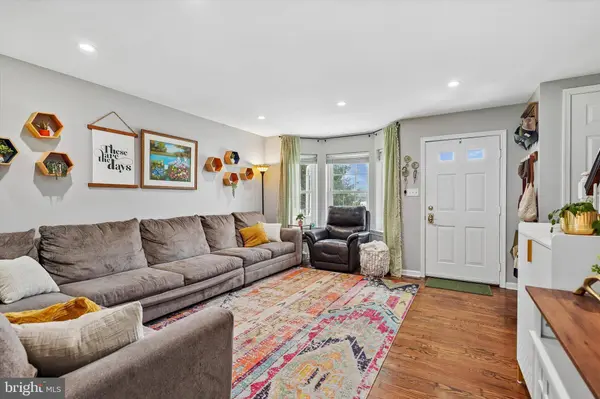 2707 OLD WELSH RD, Willow Grove, PA 19090